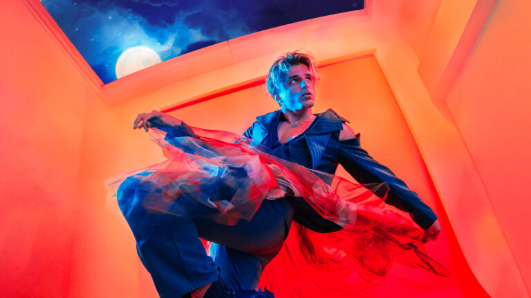 Nikita Kuzmin – Midnight Dancer